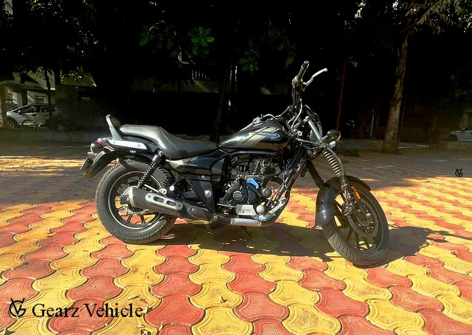 Bajaj Avenger 160 on rent in Sector 61 Noida 496 original